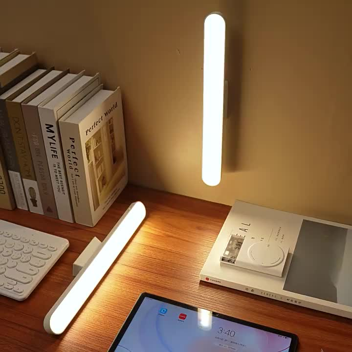 Luminária De Led Sobrepor Bastão Recarregável Sem Fio Com Suporte Magnético E Touch
