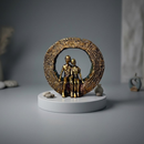 Escultura Decorativa Casal no Arco 16cm Enfeite para Sala, Rack e Mesa