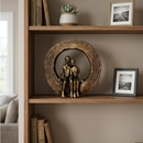 Escultura Decorativa Casal No Arco Enfeite De Luxo Para Mesa Rack Sala